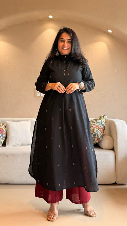 Aashvi Hand Woven Cotton Kurta - Black
