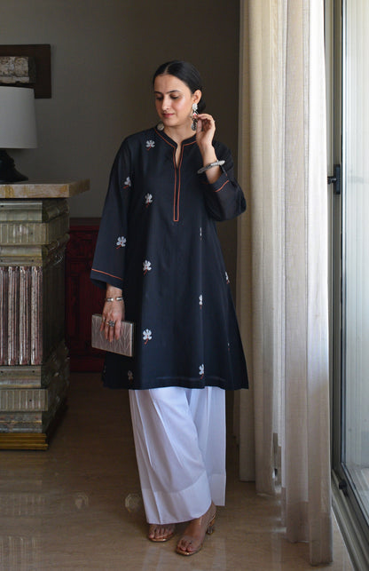 Black Jamdani Short Kurta with Pleated White Pyjama
