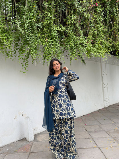 Noor-e-Navy Floral Cotton Farshi Suit Set