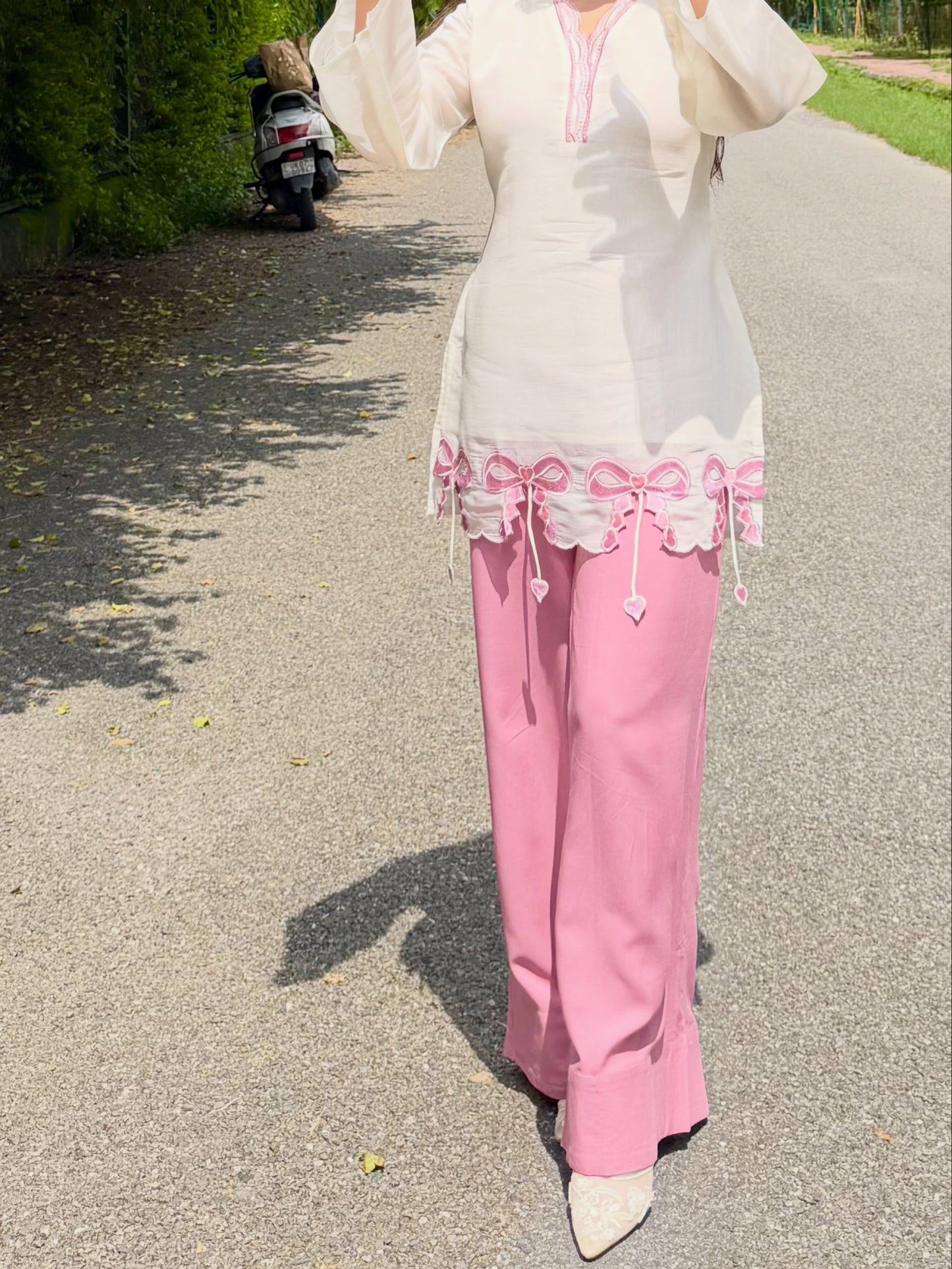 Alara Pink Bow Embroidered Kurta Set