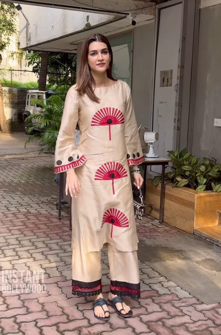 Khwabeeda Applique Set