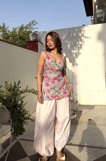 Floral Blossom Detachable Sleeve Kurti Set