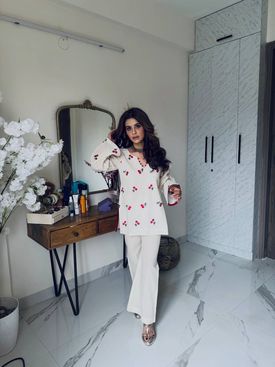 Aaira Cherry Bloom Printed Kurta Pant Set with Contrast Dupatta