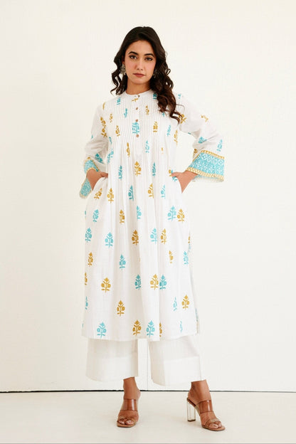 White Cotton Slub Buti Print Kurta Set with Culottes